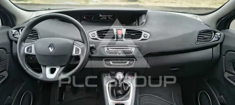 2012 Renault Scenic