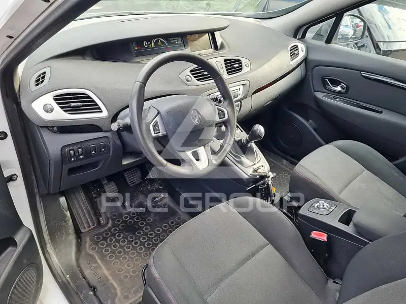 2012 Renault Scenic