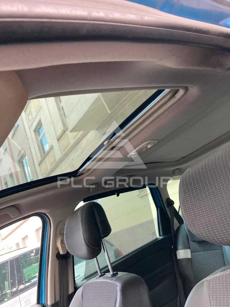 2012 Renault Scenic