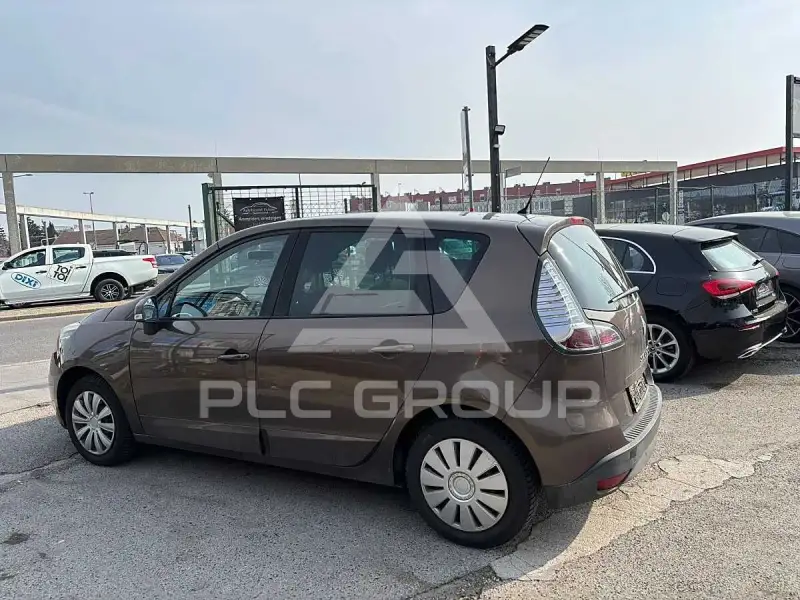 2012 Renault Scenic