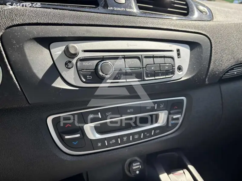 2012 Renault Scenic