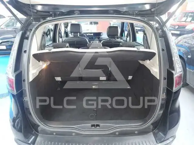 2012 Renault Scenic