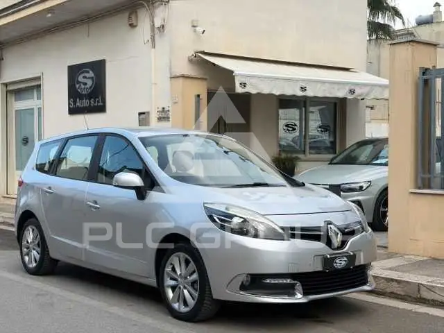 2012 Renault Scenic