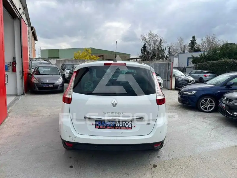 2012 Renault Scenic