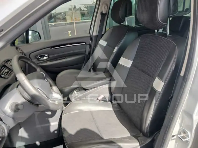 2012 Renault Scenic