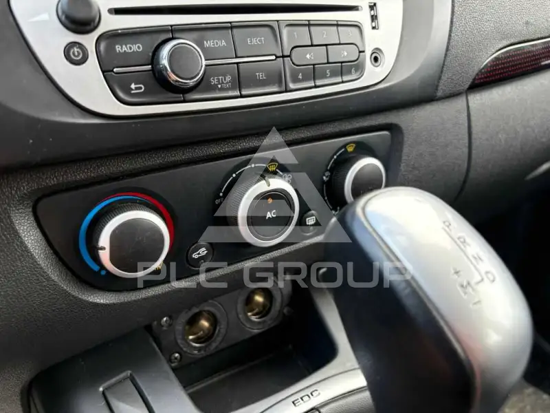 2012 Renault Scenic
