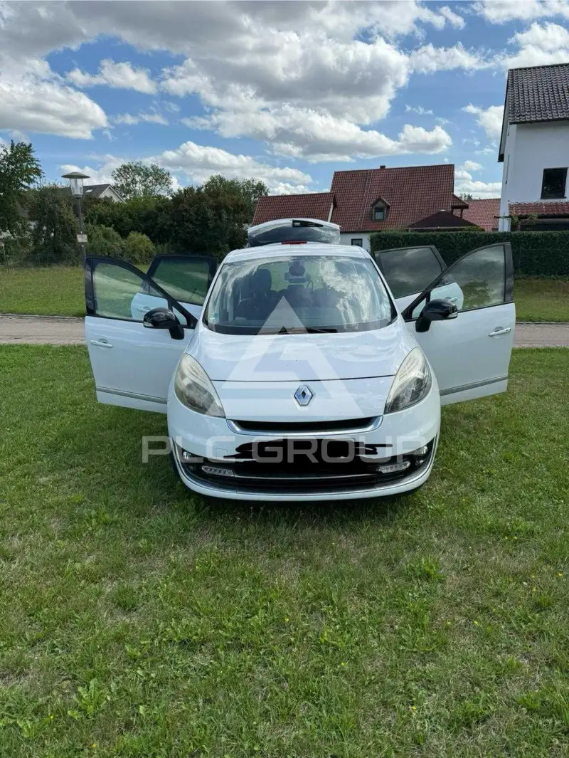 2012 Renault Scenic