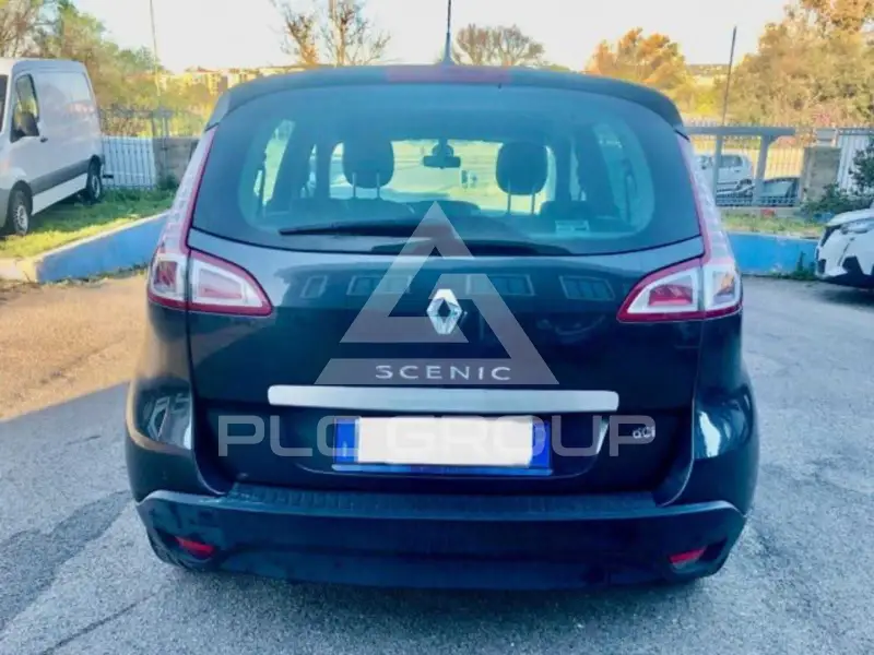 2012 Renault Scenic