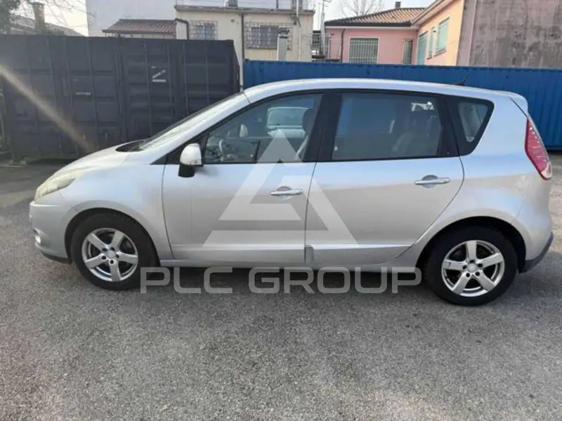 2012 Renault Scenic