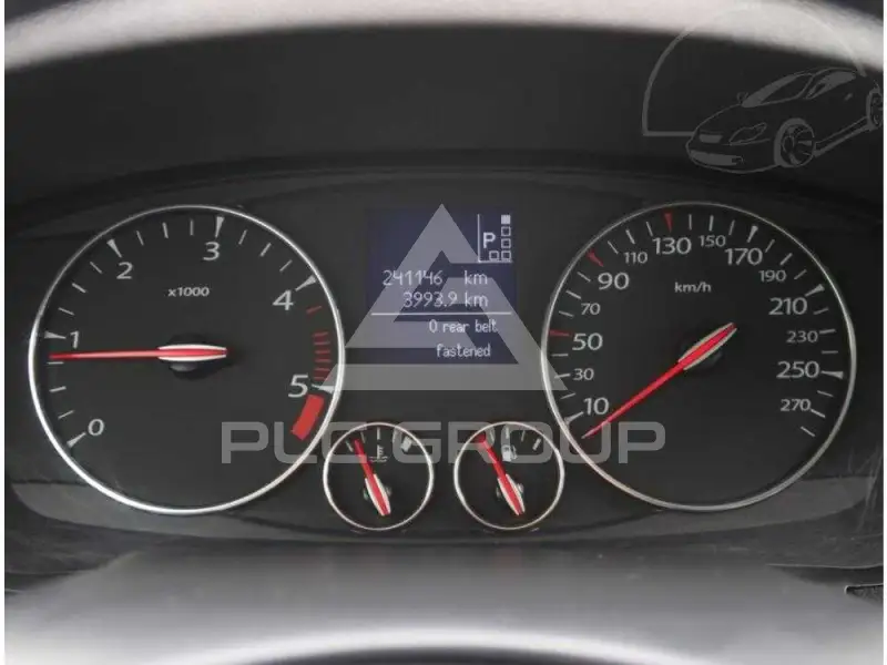 2012 Renault Laguna