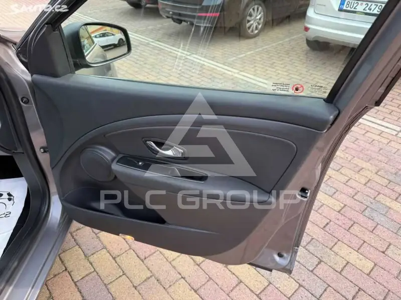 2012 Renault Megane