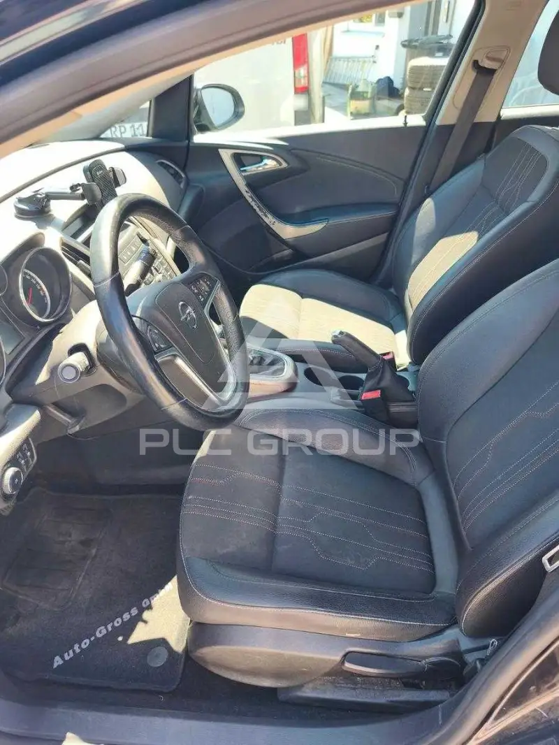 2012 Opel Astra