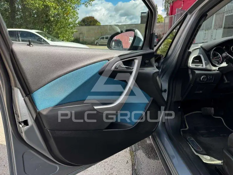 2012 Opel Astra