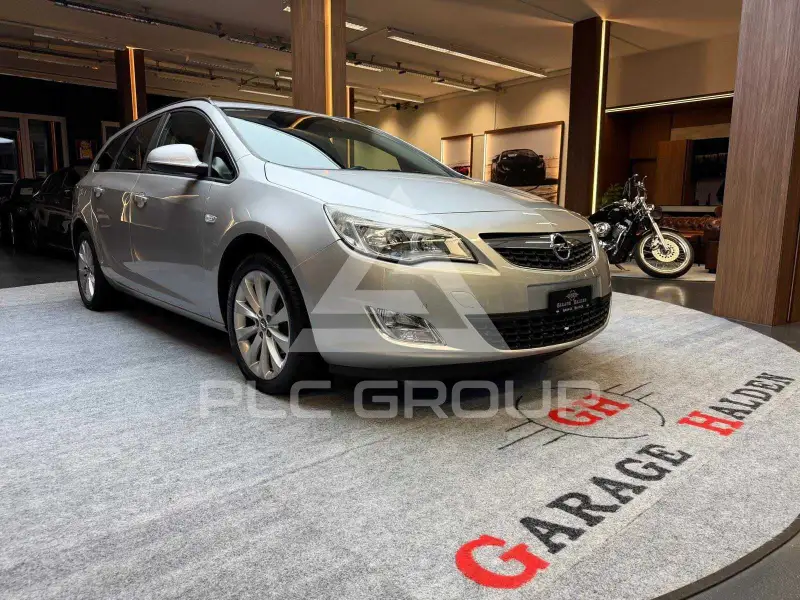 2012 Opel Astra