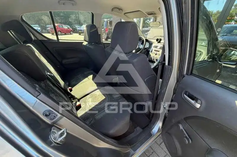 2012 Opel AGILA