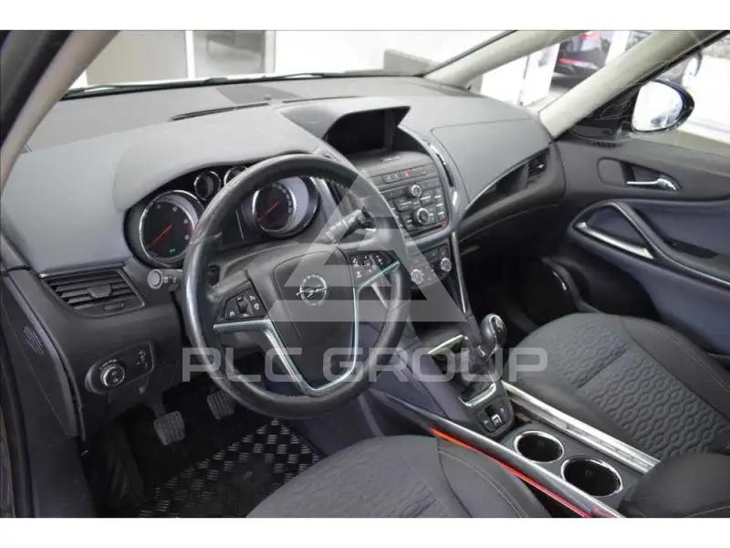 2012 Opel ZAFIRA