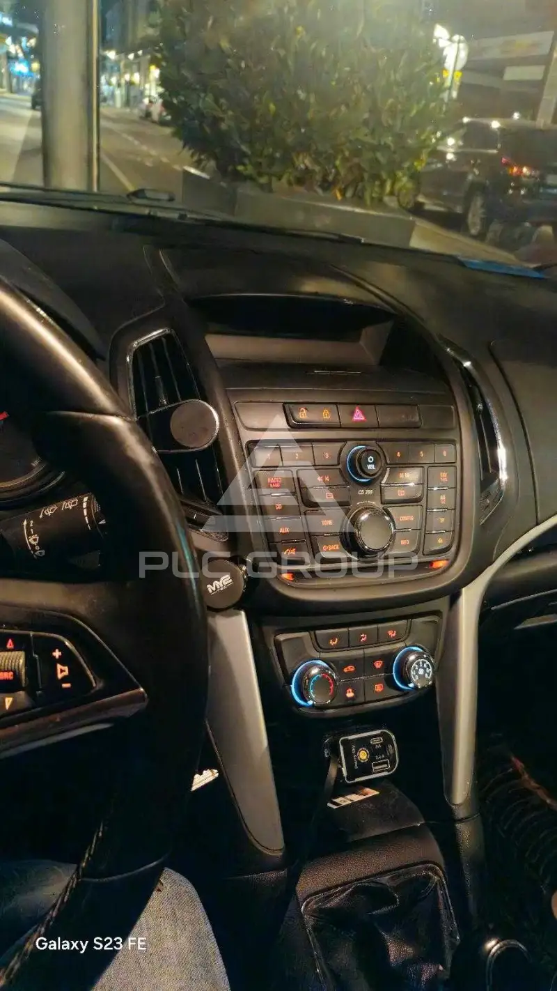 2012 Opel ZAFIRA