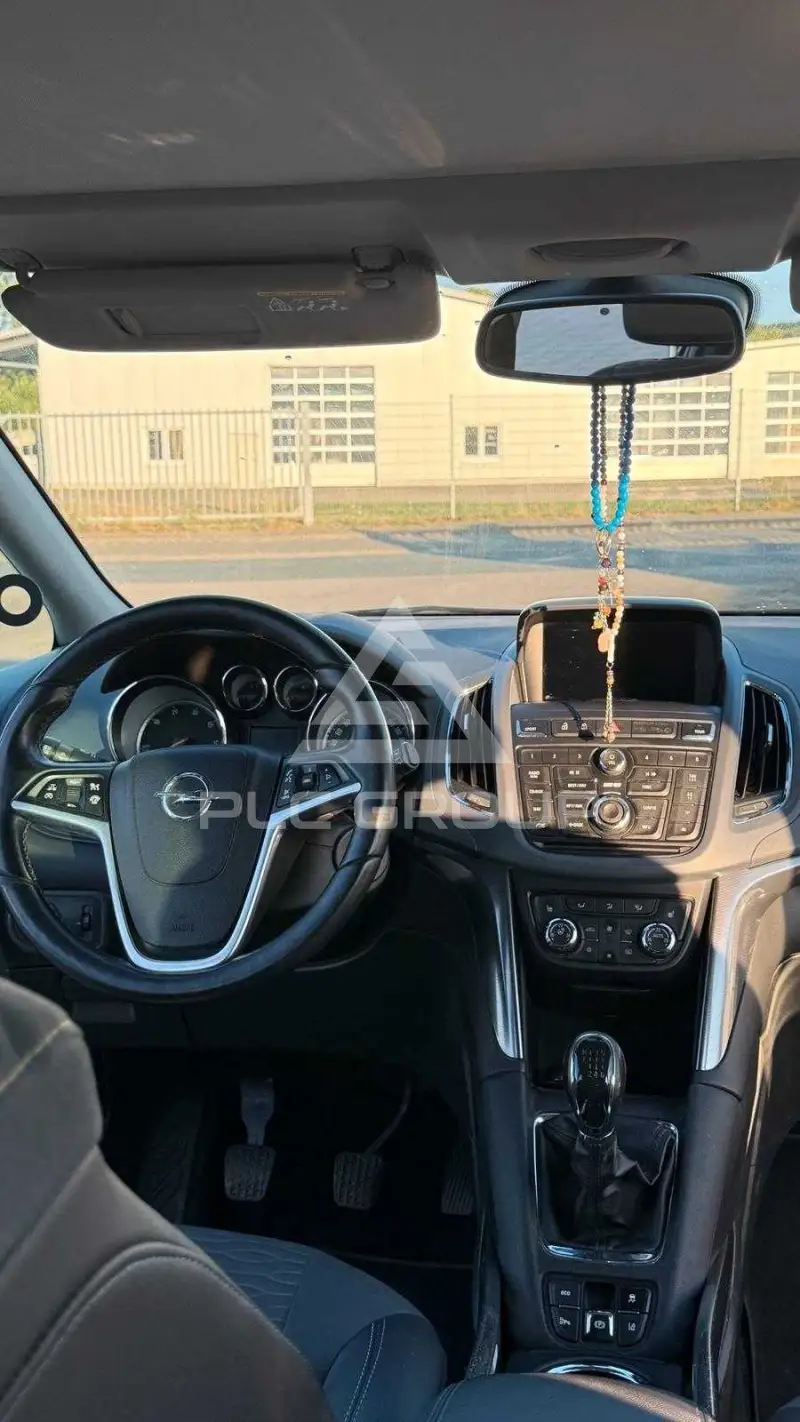 2012 Opel ZAFIRA