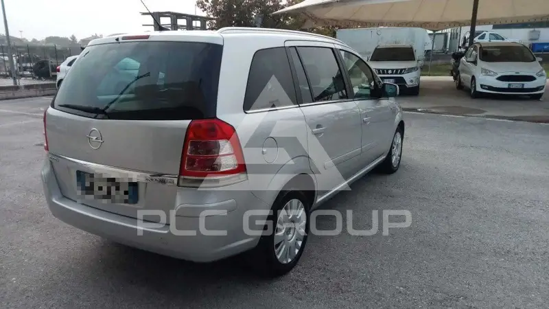 2012 Opel ZAFIRA