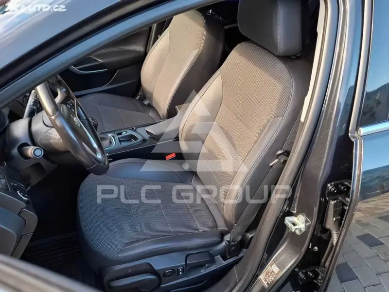2012 Opel Insignia
