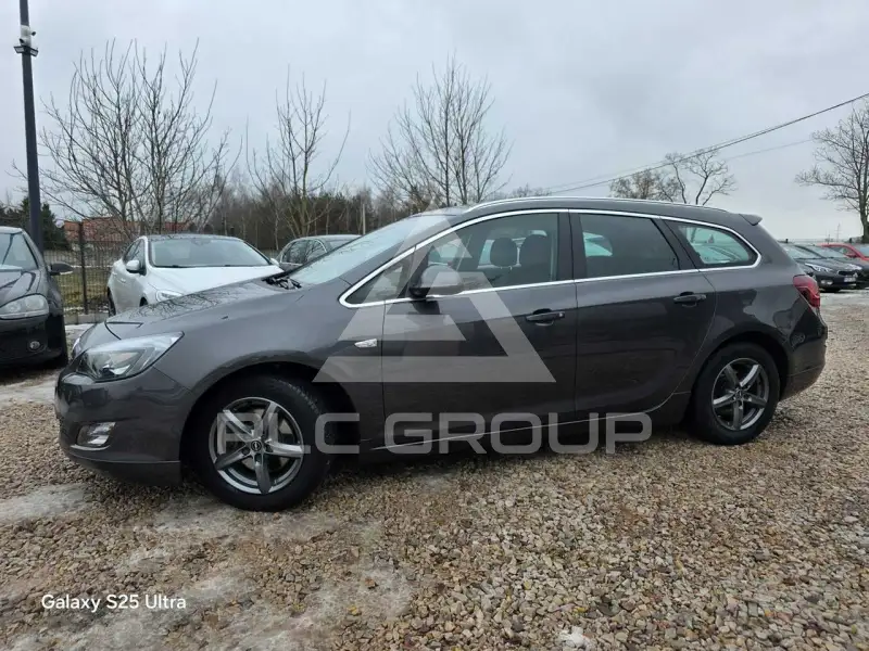 2012 Opel Astra