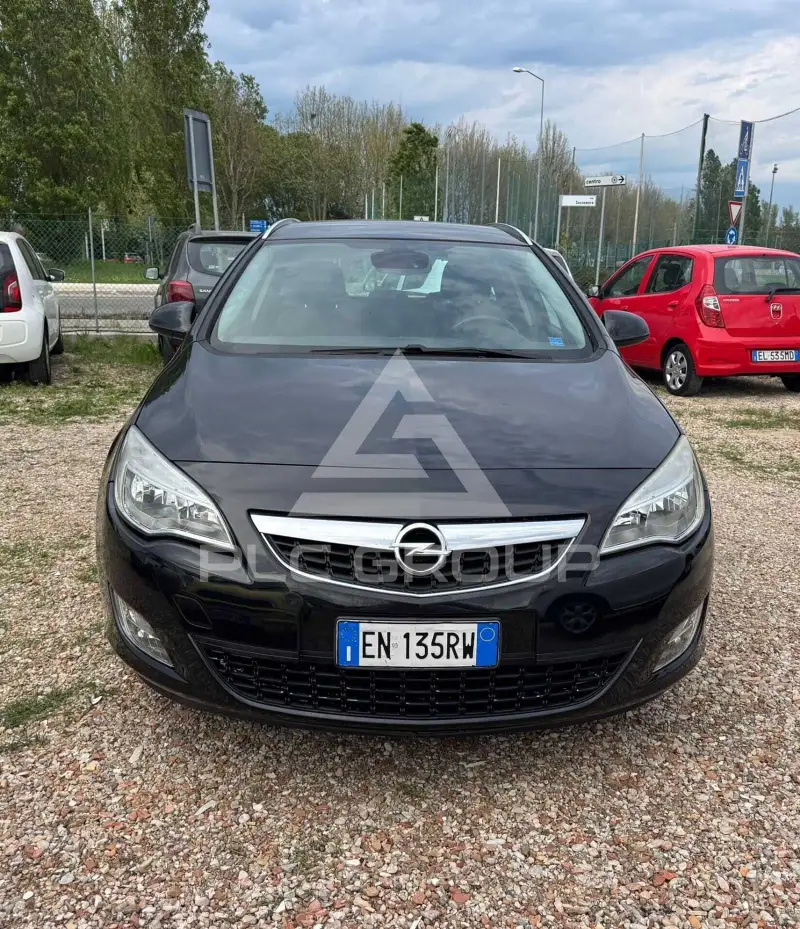 2012 Opel Astra