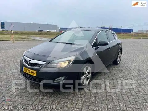 2012 Opel Astra