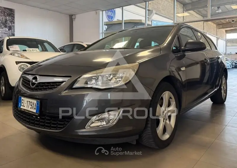 2012 Opel Astra
