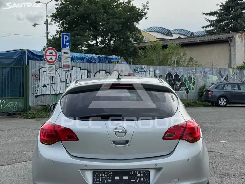 2012 Opel Astra