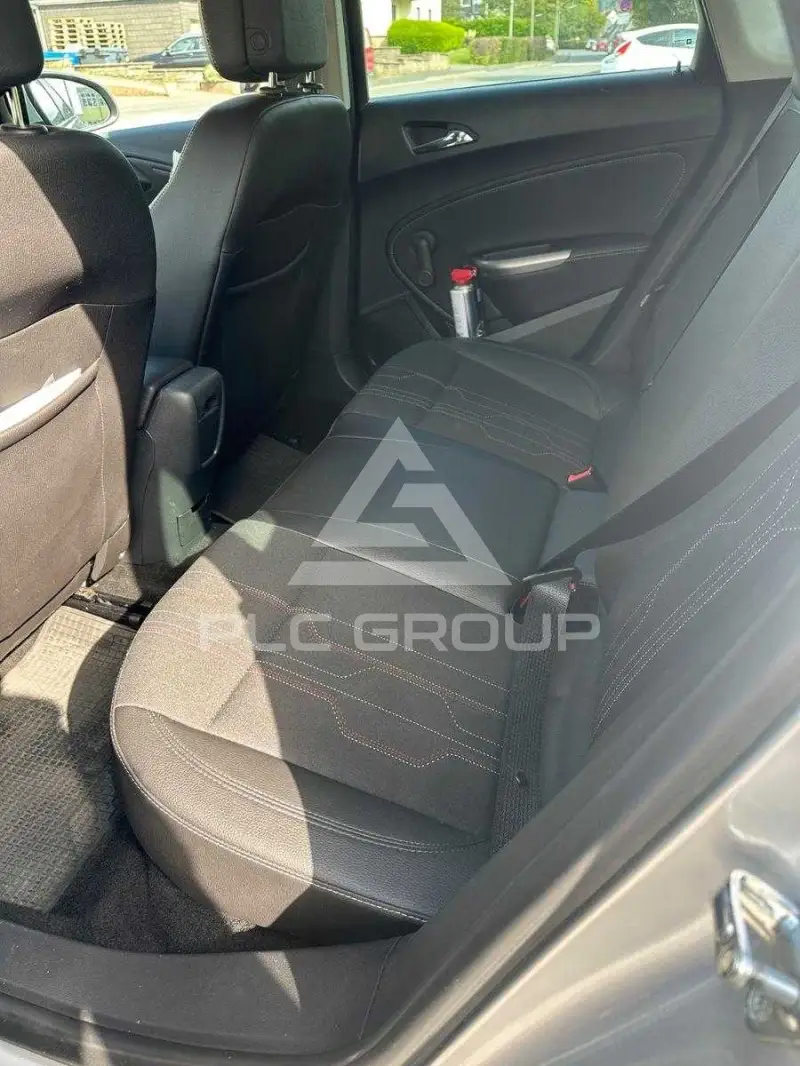 2012 Opel Astra
