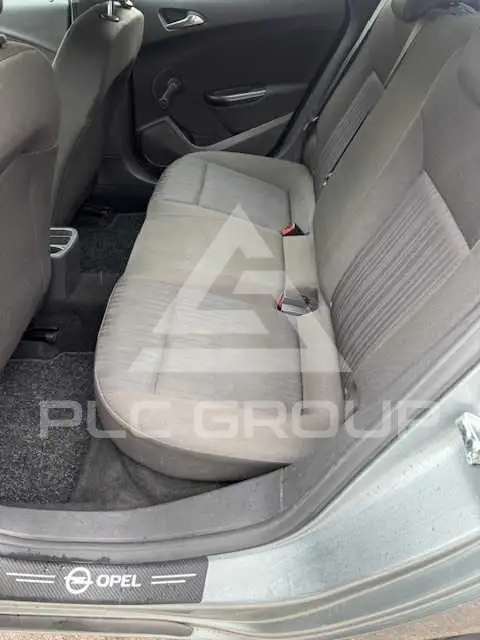 2012 Opel Astra