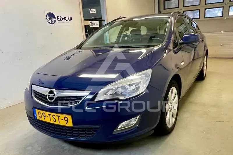 2012 Opel Astra