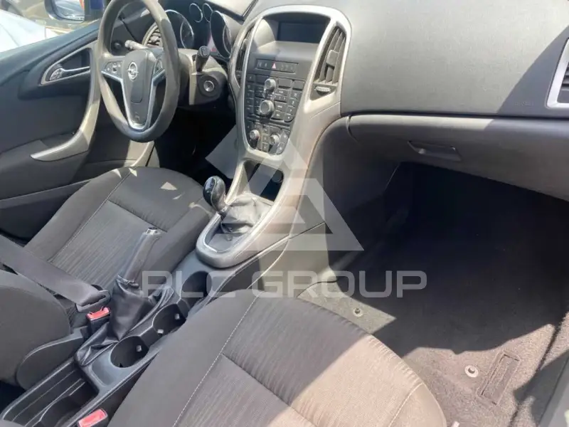 2012 Opel Astra