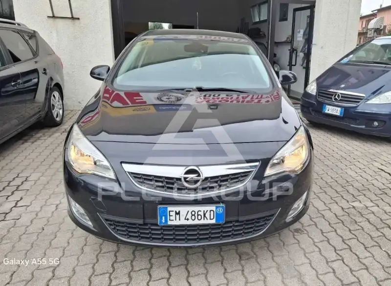 2012 Opel Astra