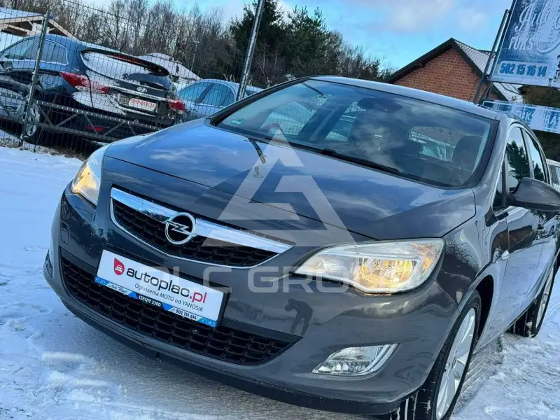 2012 Opel Astra