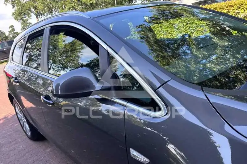 2012 Opel Astra