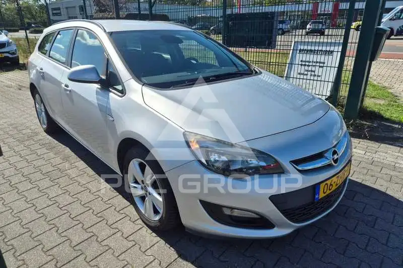 2012 Opel Astra