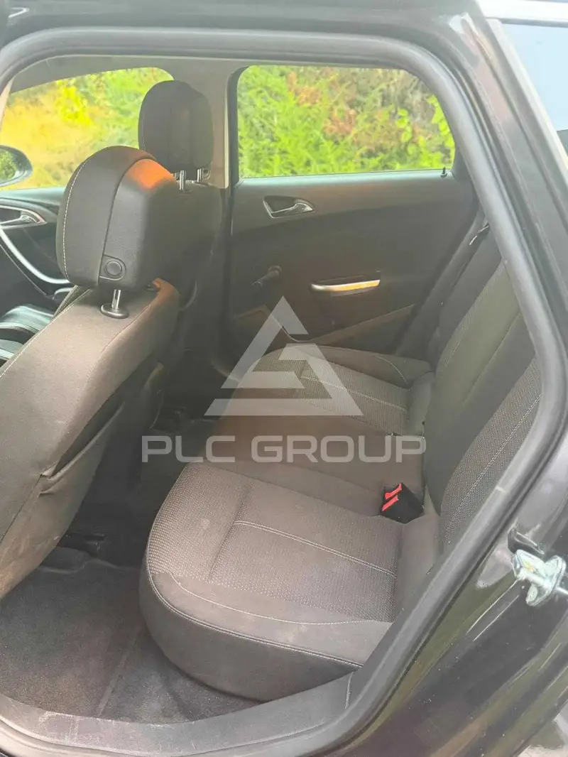 2012 Opel Astra