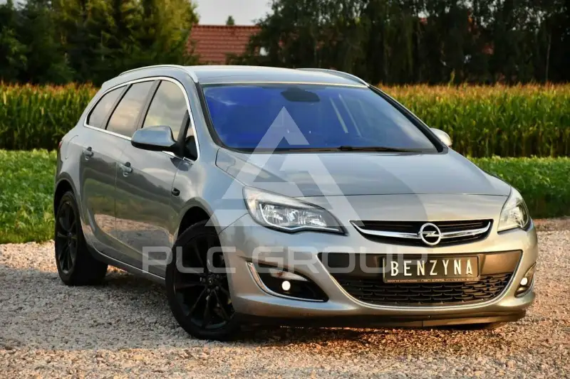 2012 Opel Astra