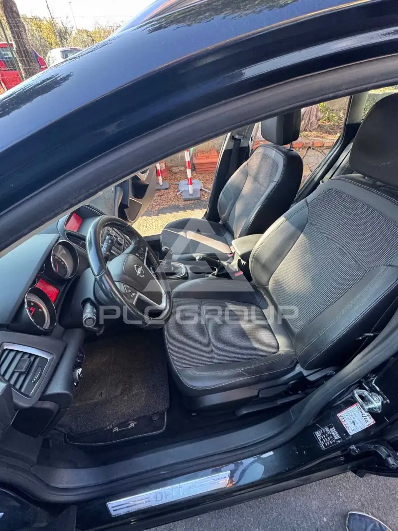 2012 Opel Astra