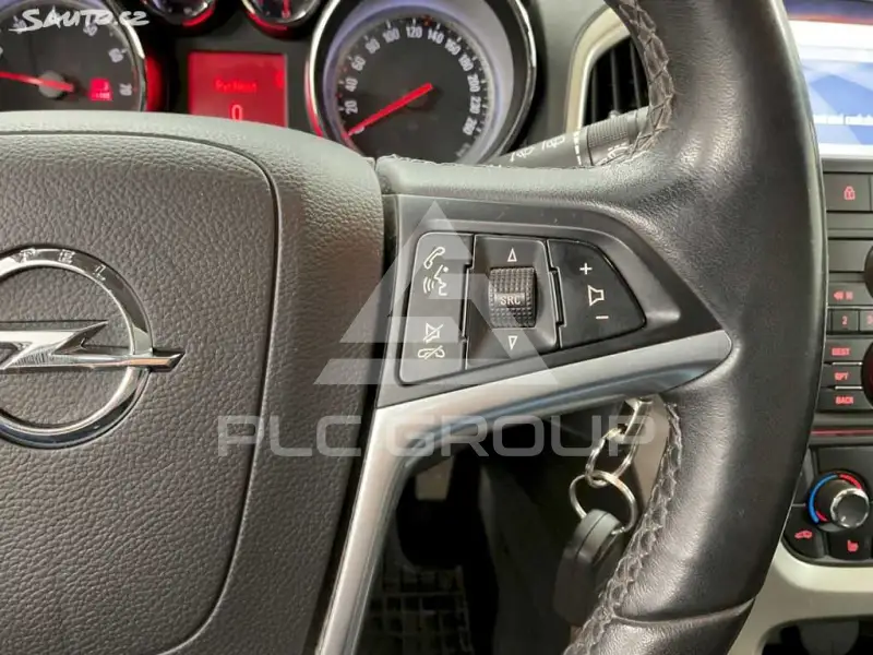 2012 Opel Astra