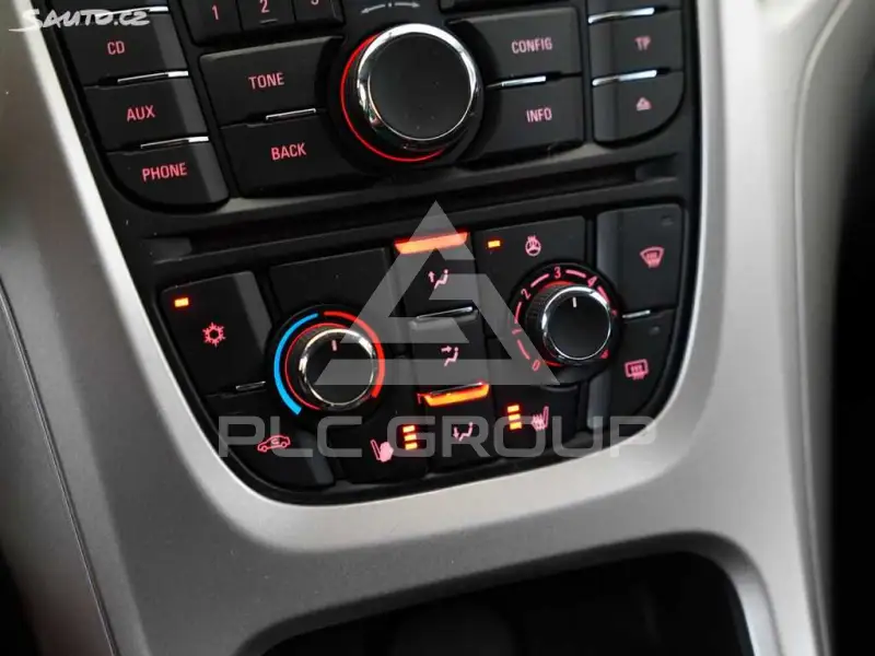 2012 Opel Astra
