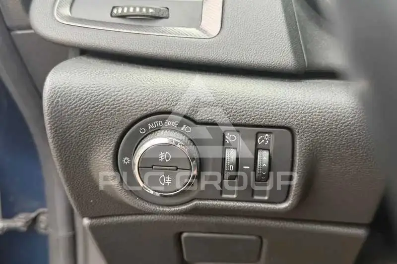 2012 Opel Astra