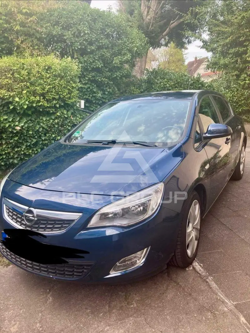 2012 Opel Astra