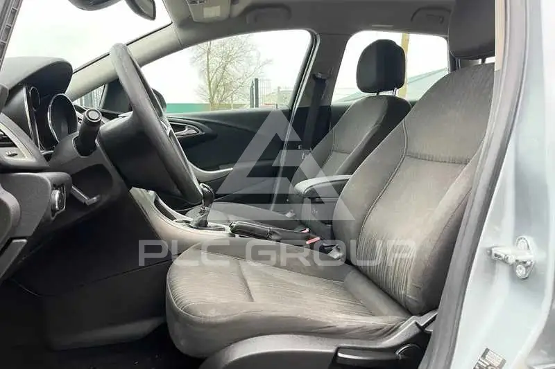 2012 Opel Astra