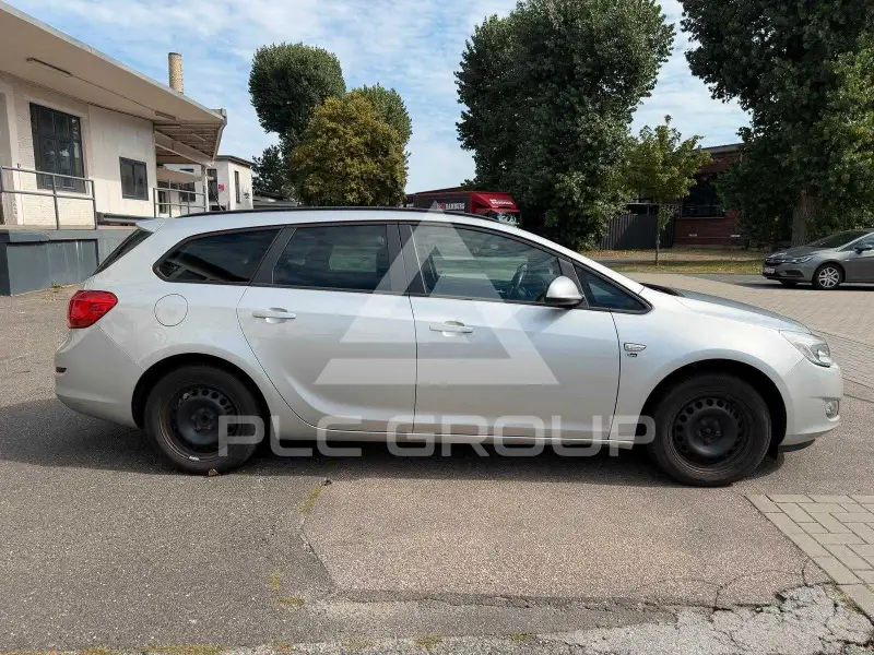 2012 Opel Astra