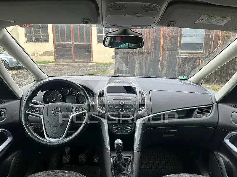 2012 Opel ZAFIRA