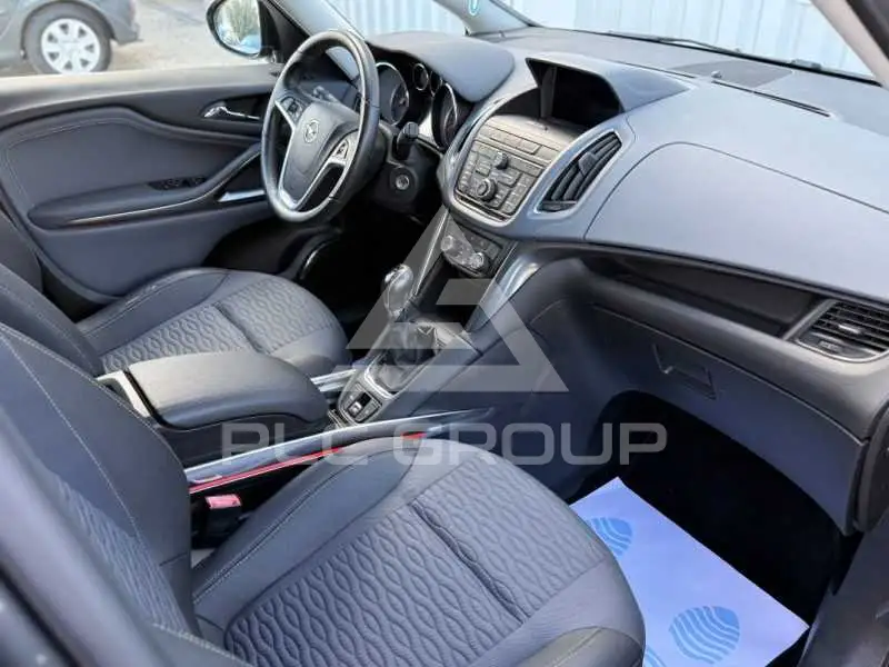 2012 Opel ZAFIRA