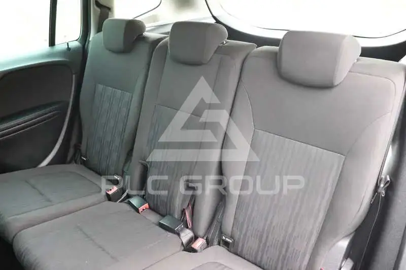 2012 Opel ZAFIRA