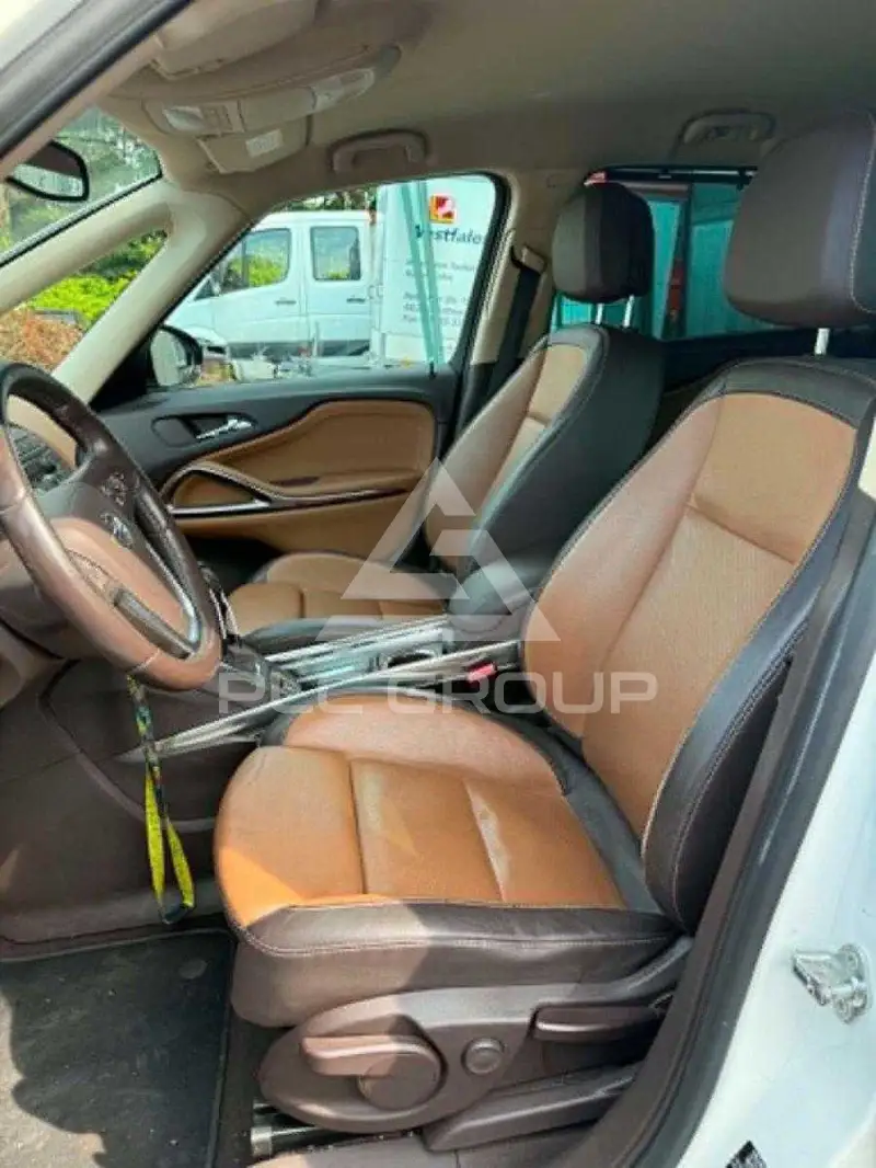 2012 Opel ZAFIRA